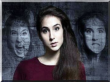 woman with psychotic disorders