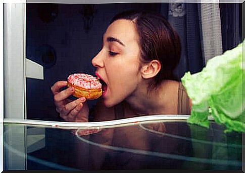 woman breaking into the fridge