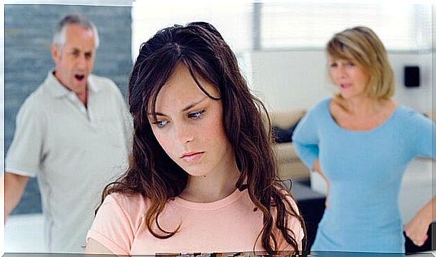 parents fighting with teenager