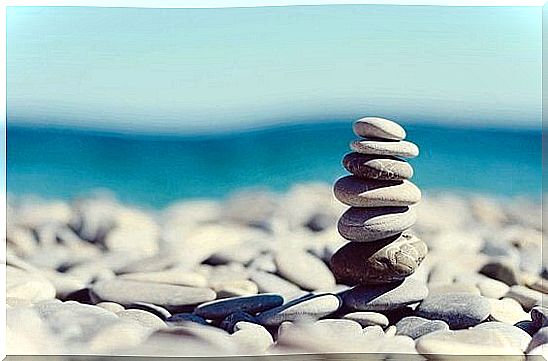 The Fable of Stones: How to Manage Our Worries?