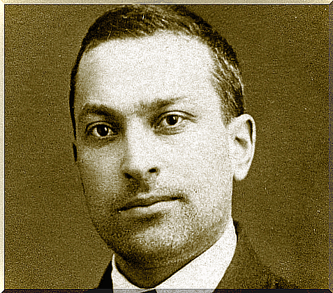 Vygotsky's sociocultural theory of cognitive development